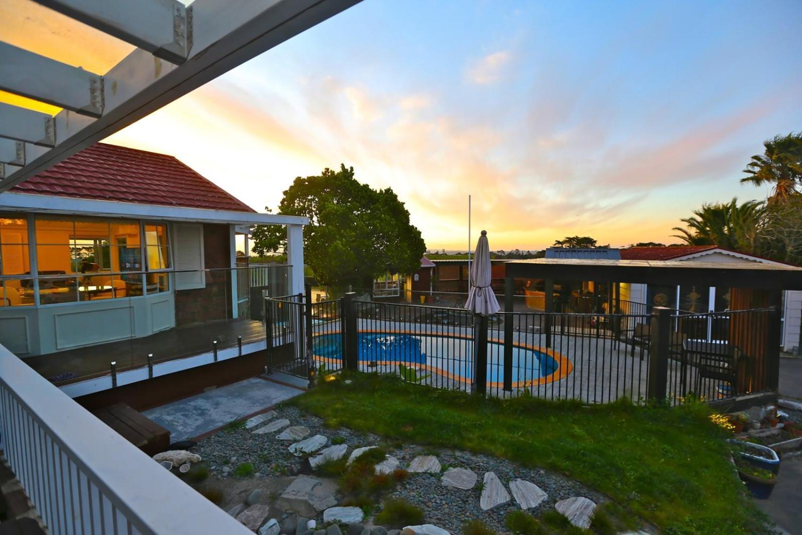 Holiday House In Totara Park Auckland Buitenkant foto